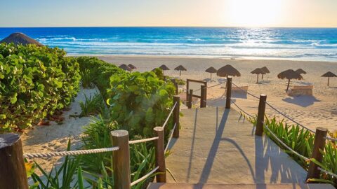 Playa-Delfines-Mexiko-nyaralas