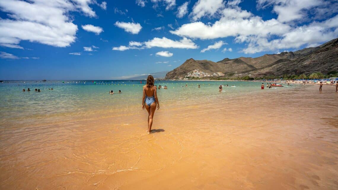 Playa-de-las-Teresitas-legszebb-strand-Tenerife-1