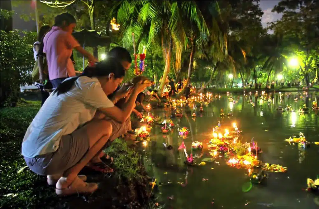 Loy Krathong