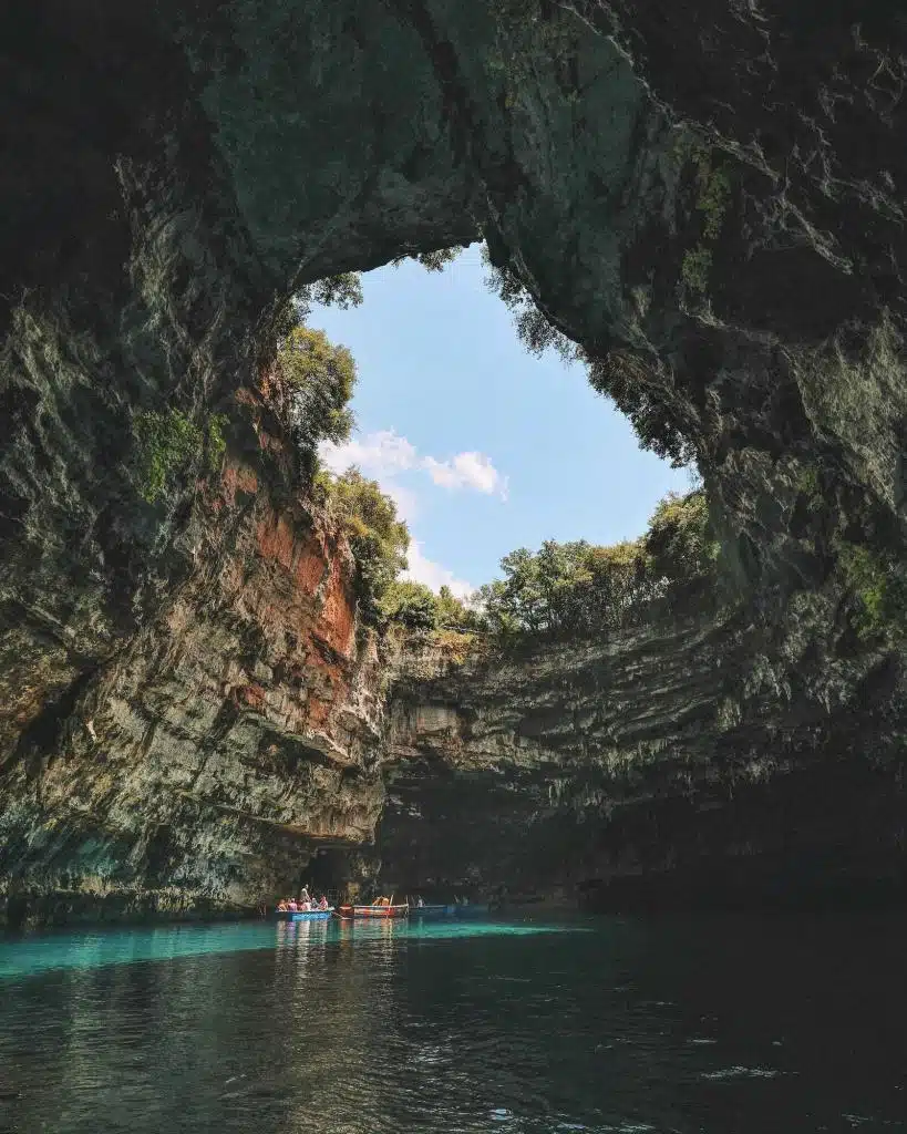 Gorogorszag-latnivalok-Kefalonia-Melissani-to
