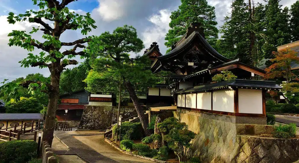 kihagyhatatlan-hely-Japanba-takayama