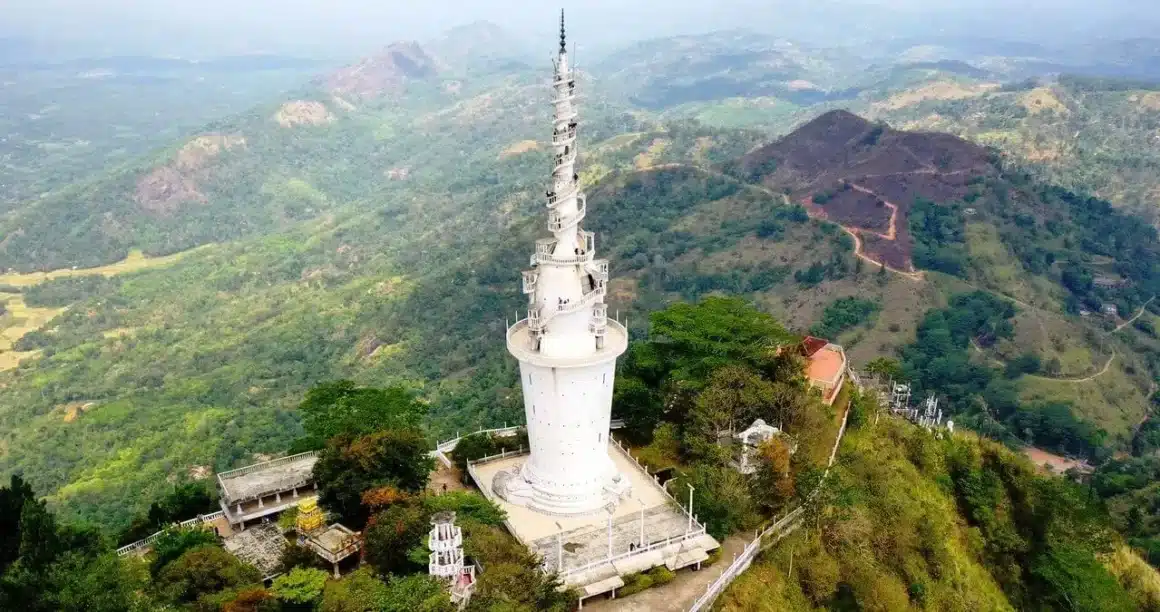 Ambuluwawa torony Srí Lanka magyarul