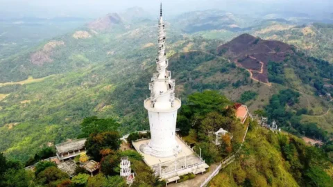 Ambuluwawa torony Srí Lanka magyarul