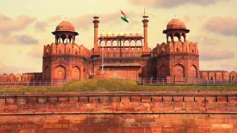 Delhi Voros Erod India