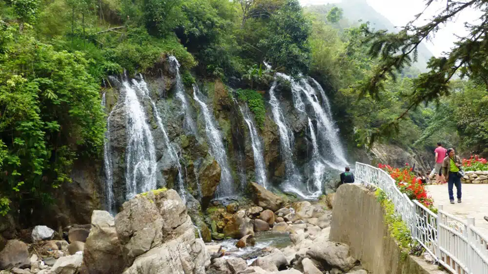 Vietnám körutazás