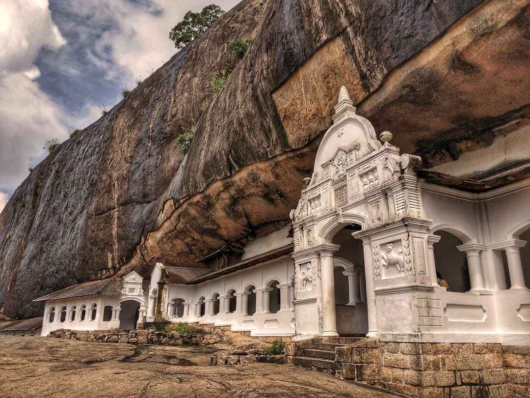 barlang-templom-dambulla