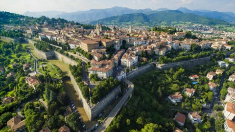 Bergamo-latnivalok-velencei-fal