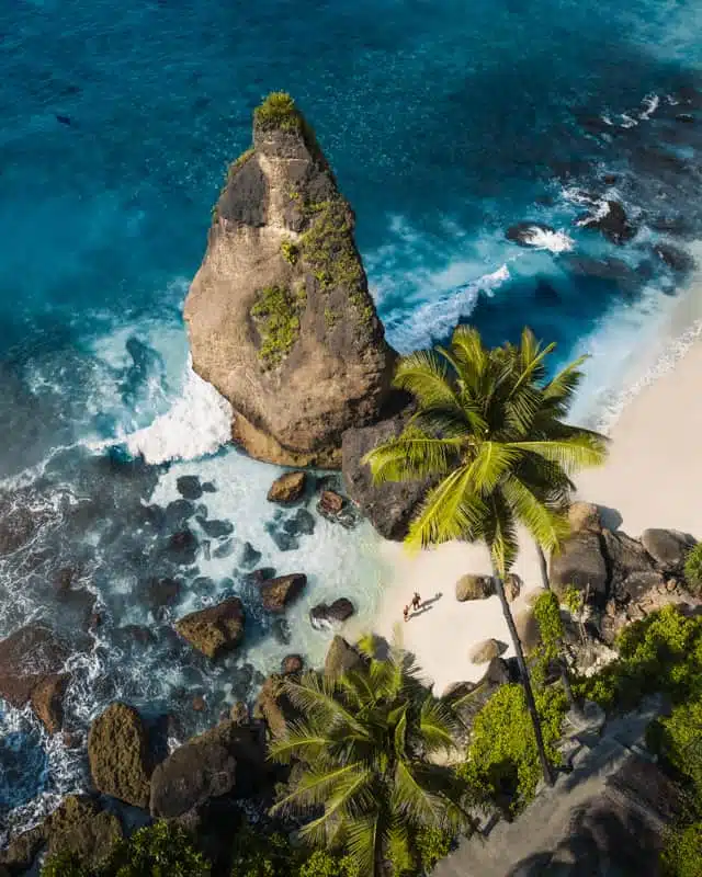 Diamond-Beach-Nusa-Penida-utazas