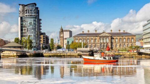Belfast-latnivalok-varos