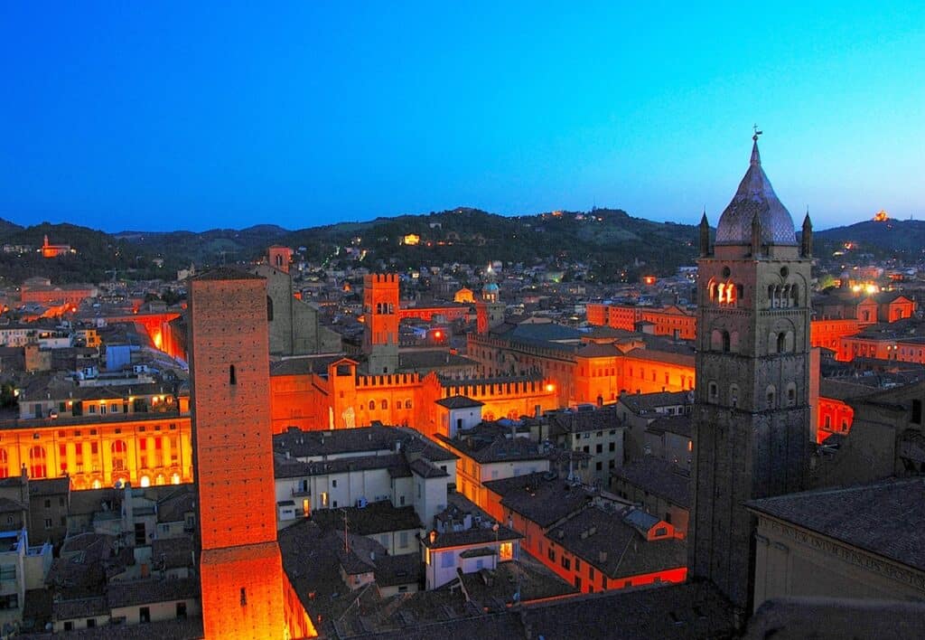 Bologna látnivalók