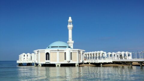 Jeddah-Dzsidda-latnivalok-lebego-mecset