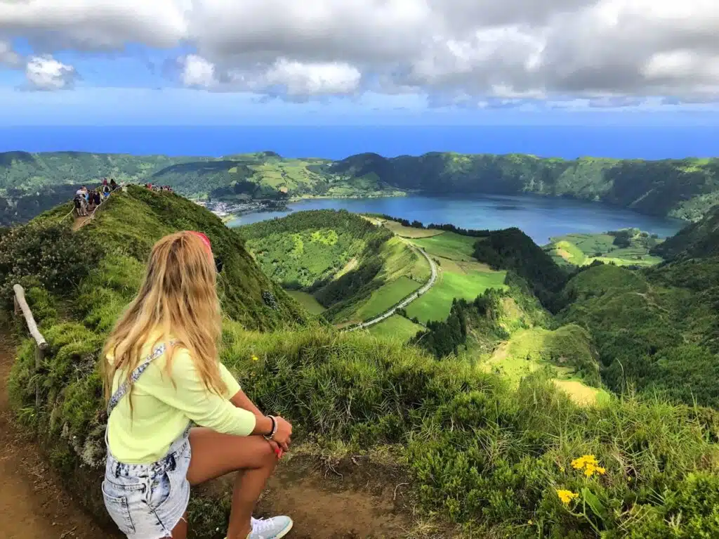 Korutazas-Azori-szigetek-kiranduluasok