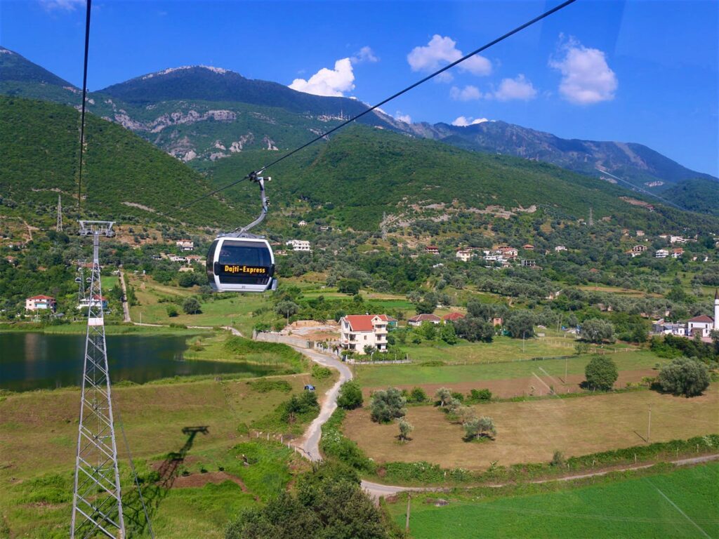 Tirana látnivalók