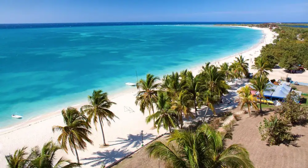 Playa-Ancon-kuba-strandjai