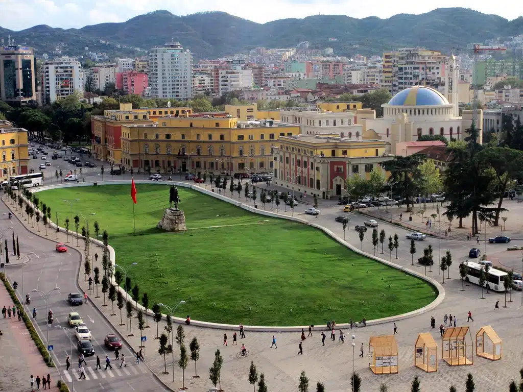Tirana látnivalók