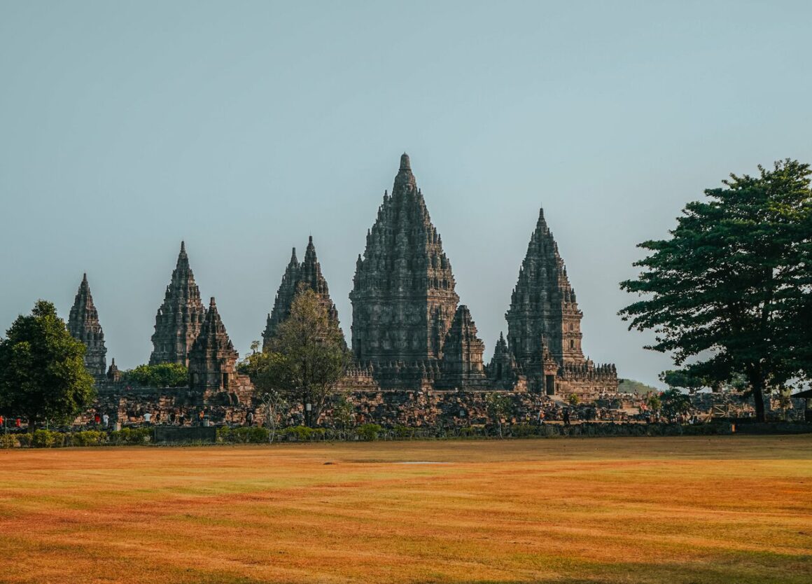 Prambanan-templomok-Yogyakarta-latnivalok-