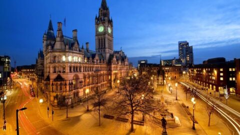 Manchester-latnivalok-varoshaza