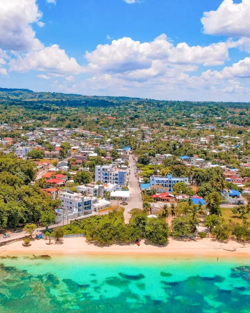 Dominikai Köztársaság körutazás város