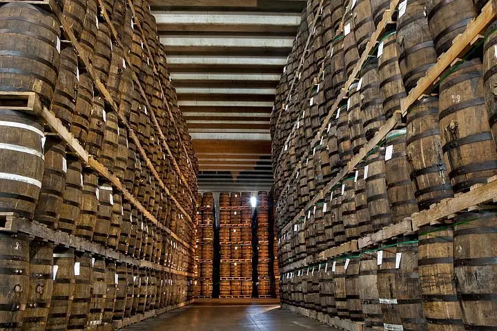 Dominikai Köztársaság körutazás rum